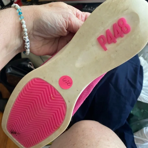 Stylish Pink Women's Shoes PUMA - Picture 2 of 5